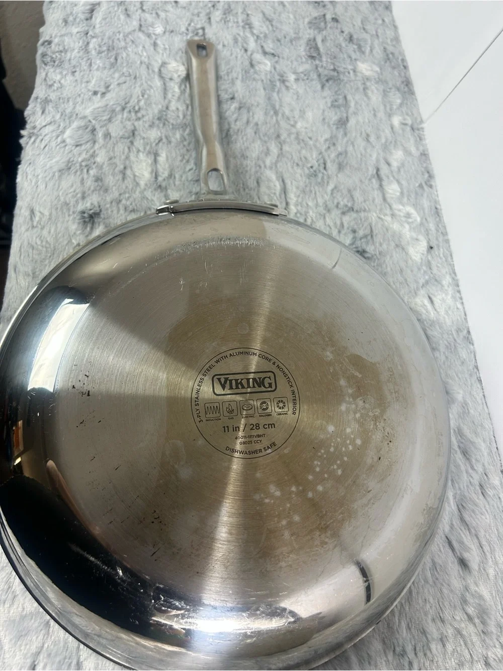 Viking 3-ply stainless steel 11 in pan